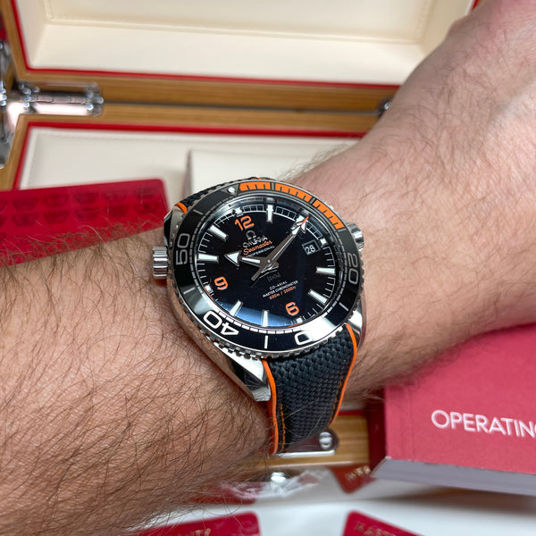 Pre Owned Omega Seamaster Planet Ocean 600M Orange 43.5mm 215.32.44.21 NAGI