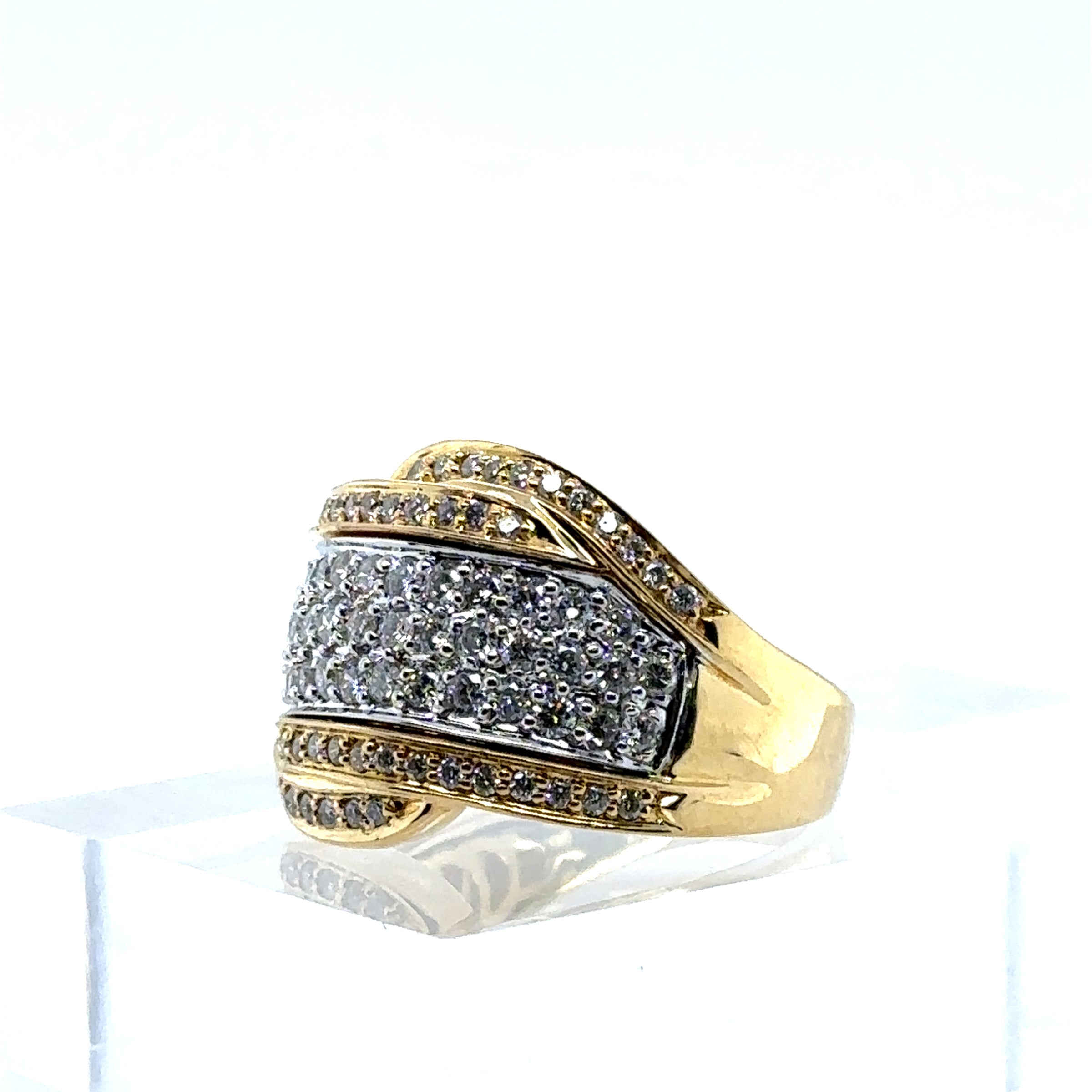 Pre-Owned Ring