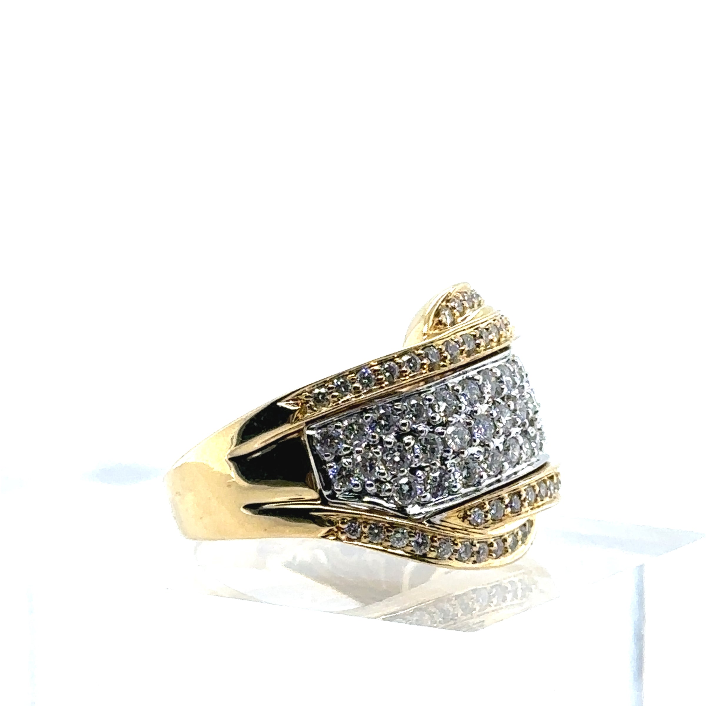 Pre-Owned Ring