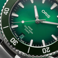 Oris Aquis Date Calibre 400 43.50MM Green Dial Watch