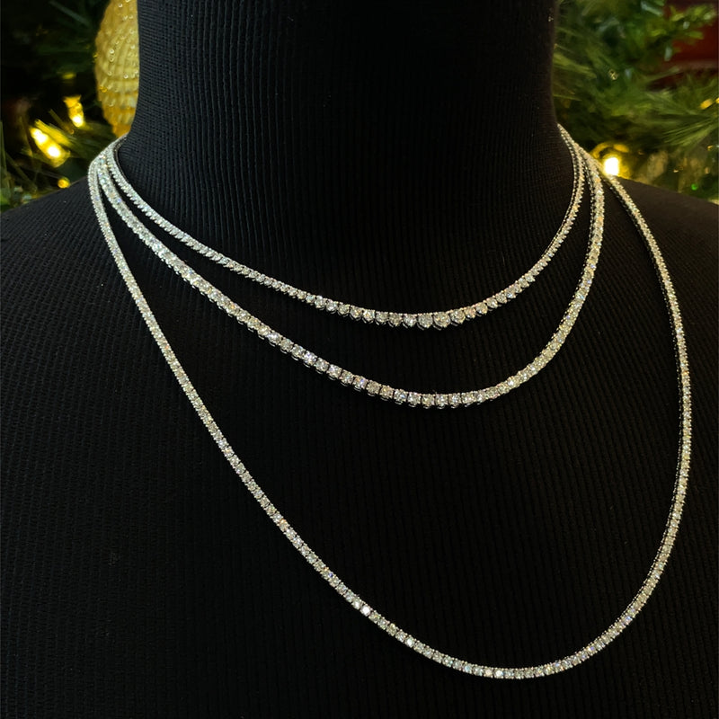14K White Gold Graduating Diamond Tennis Necklace