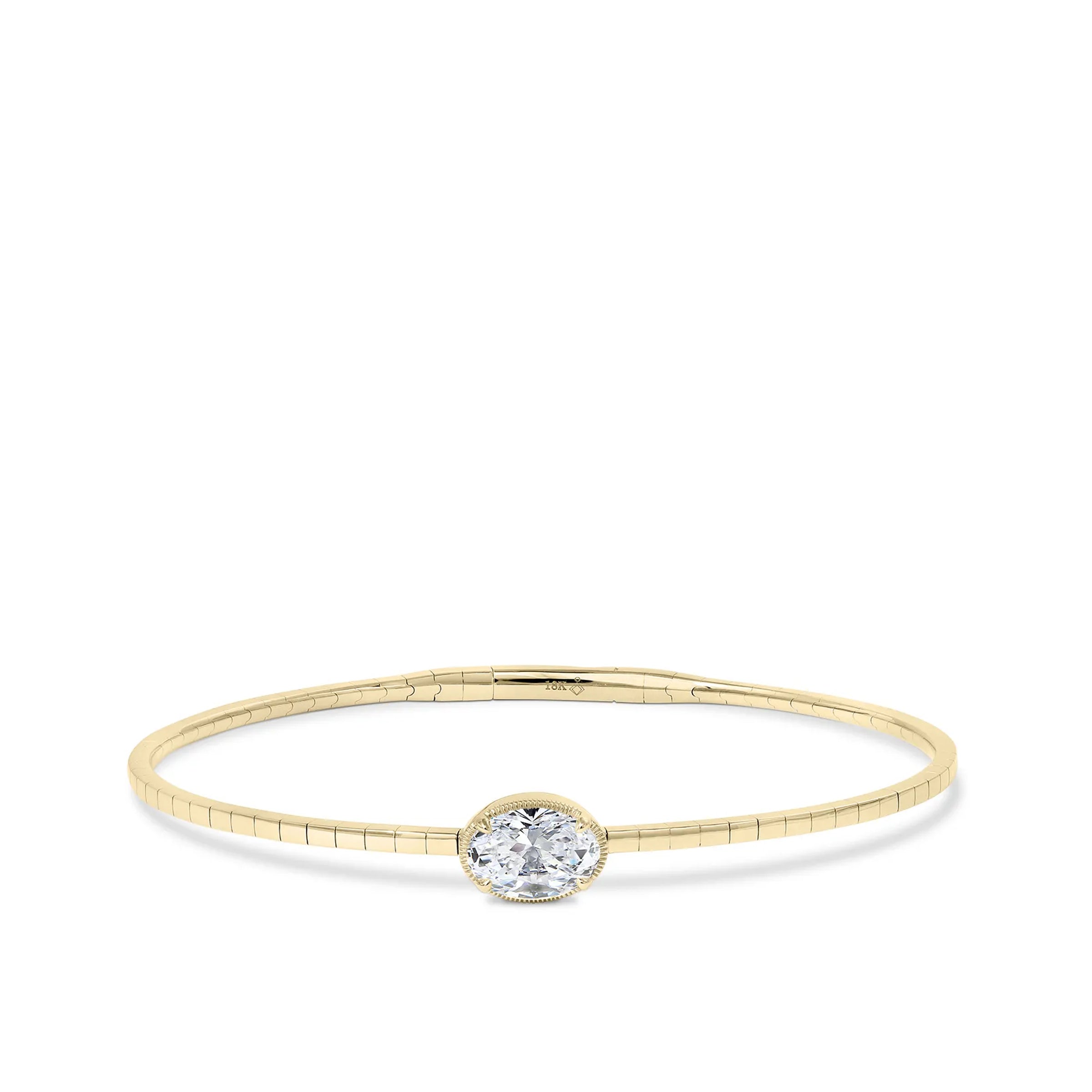 18K Yellow Gold Lab-Grown Oval Diamond Flexible Bangle