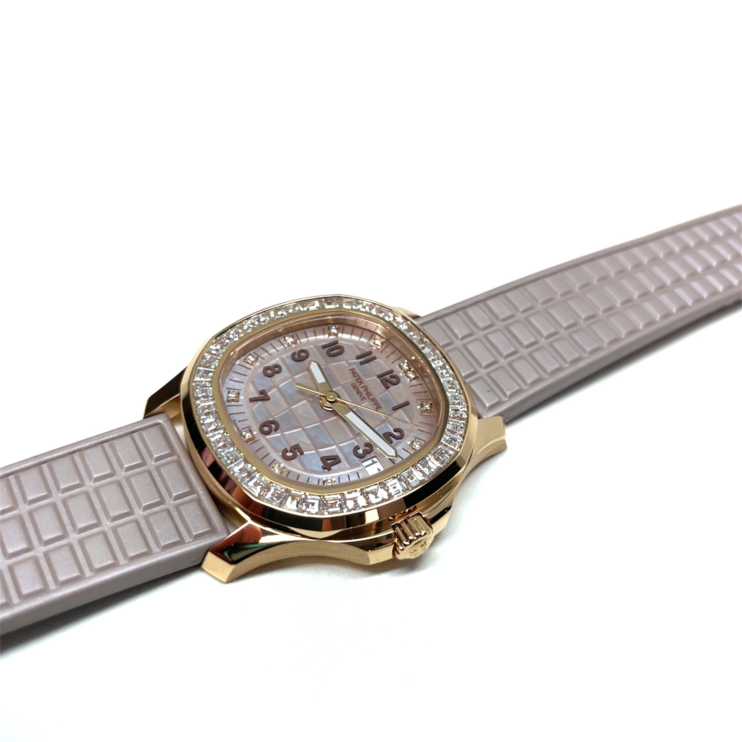 Unworn Patek Philippe Aquanaut Rose Gold Diamond Watch 5072R-001