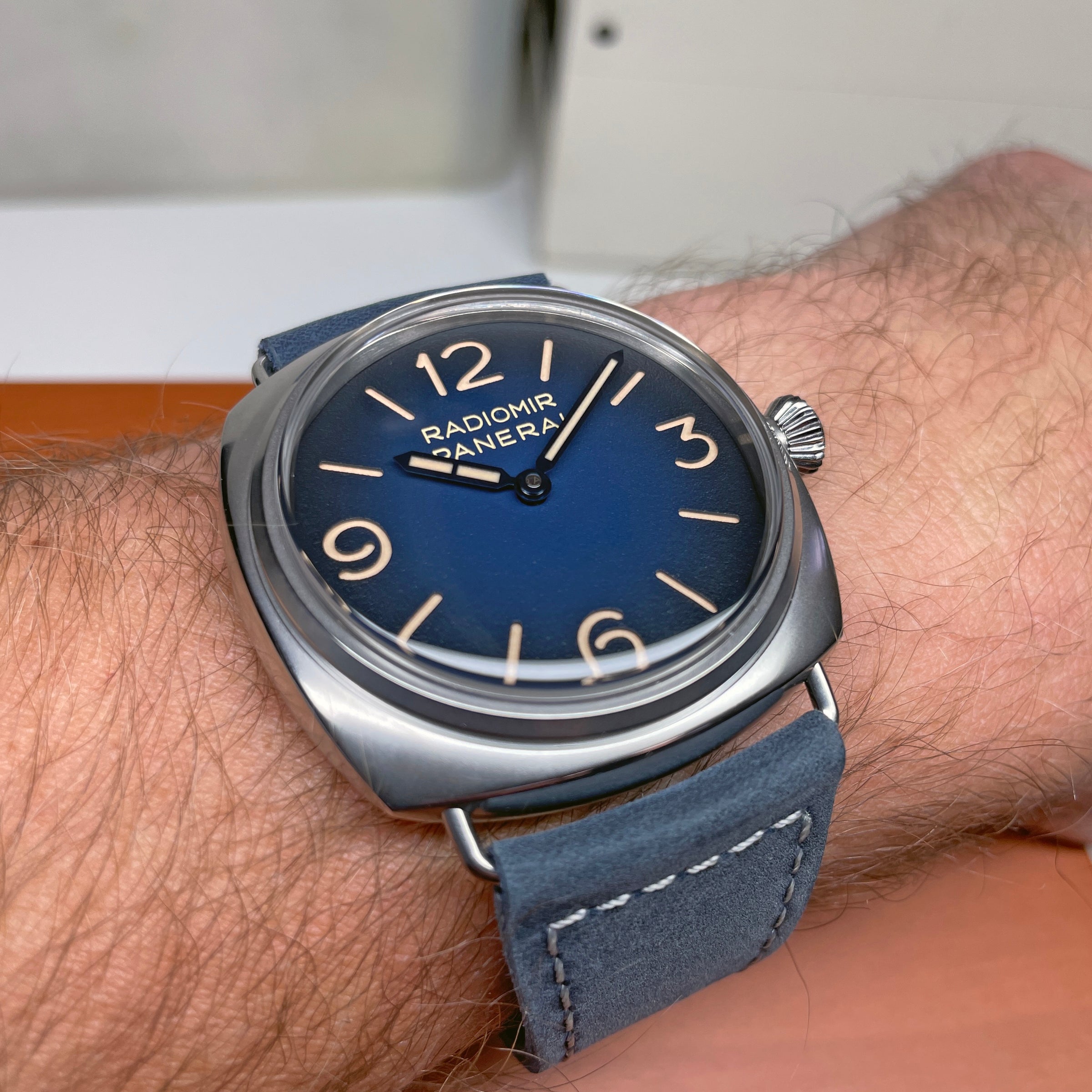 Pre owned Panerai Radiomir Tre Giorni Blue Suede PAM01335 45mm