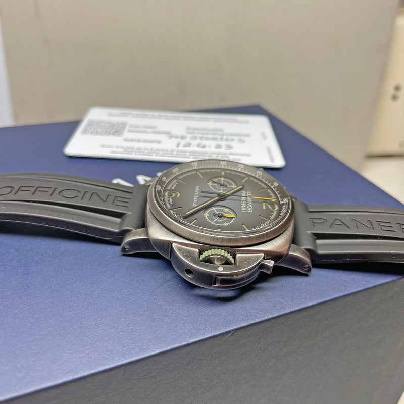 Pre-owned Panerai Luminor Chrono Navy SEALs PAM01409 Green Watch 44mm