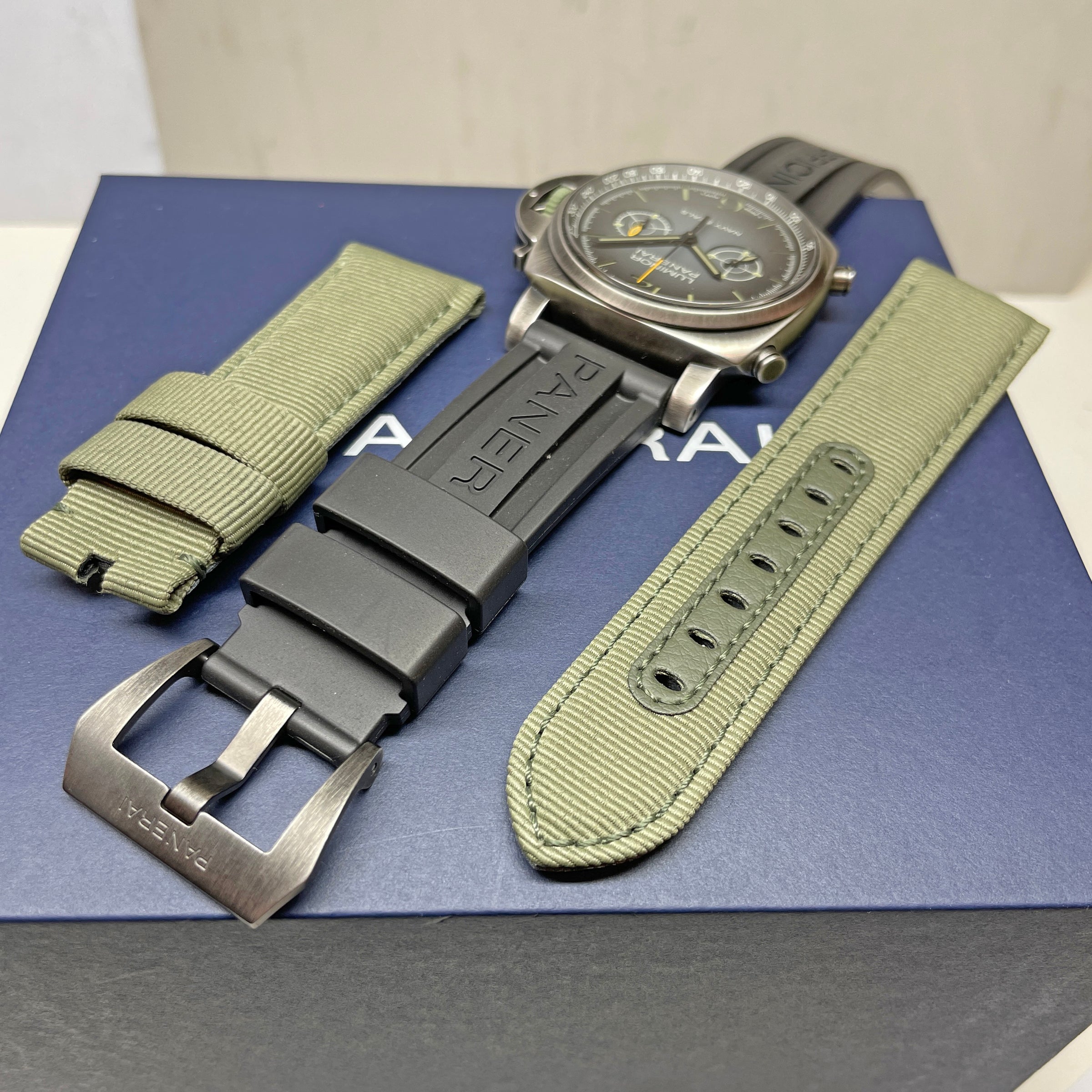 Pre-owned Panerai Luminor Chrono Navy SEALs PAM01409 Green Watch 44mm