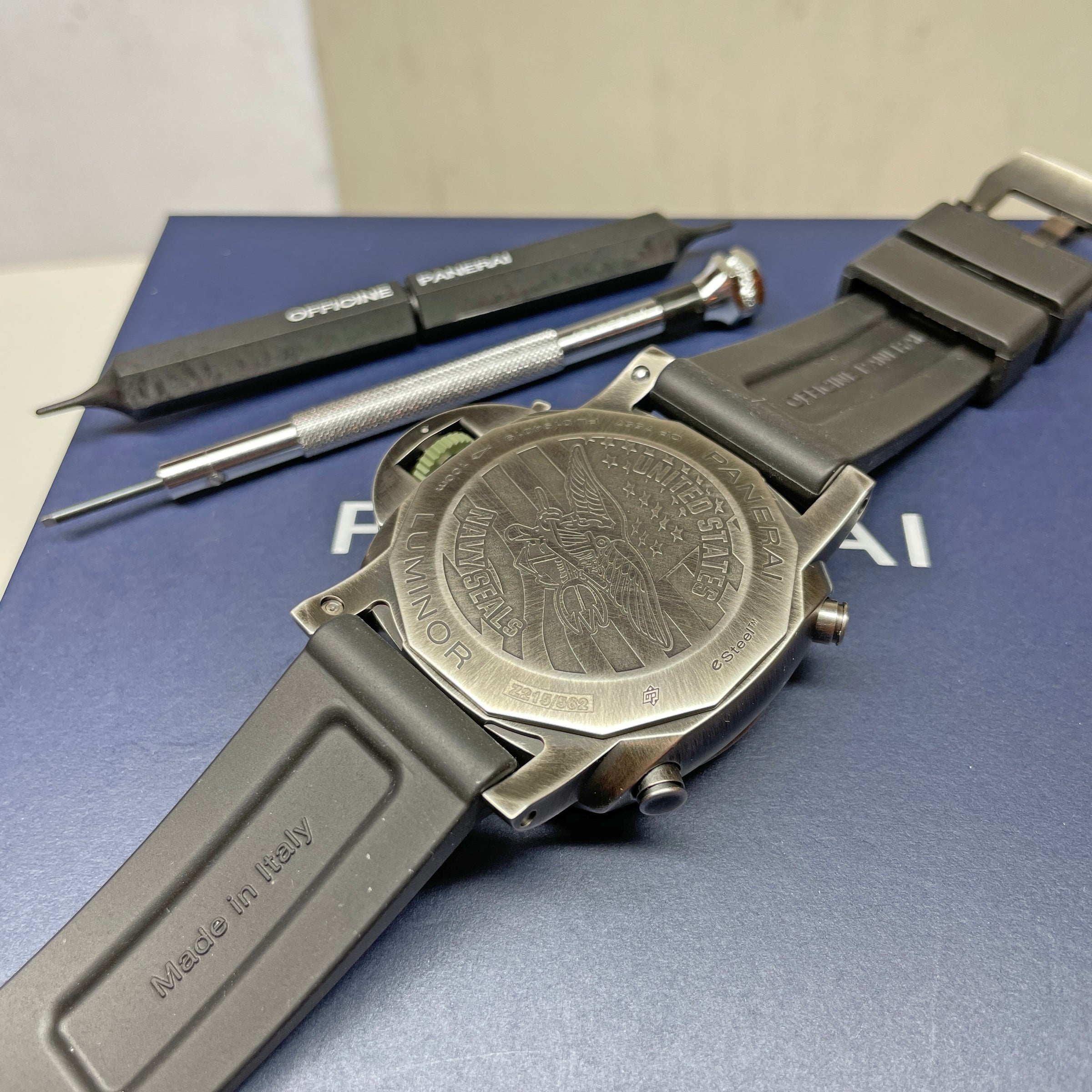 Pre-owned Panerai Luminor Chrono Navy SEALs PAM01409 Green Watch 44mm