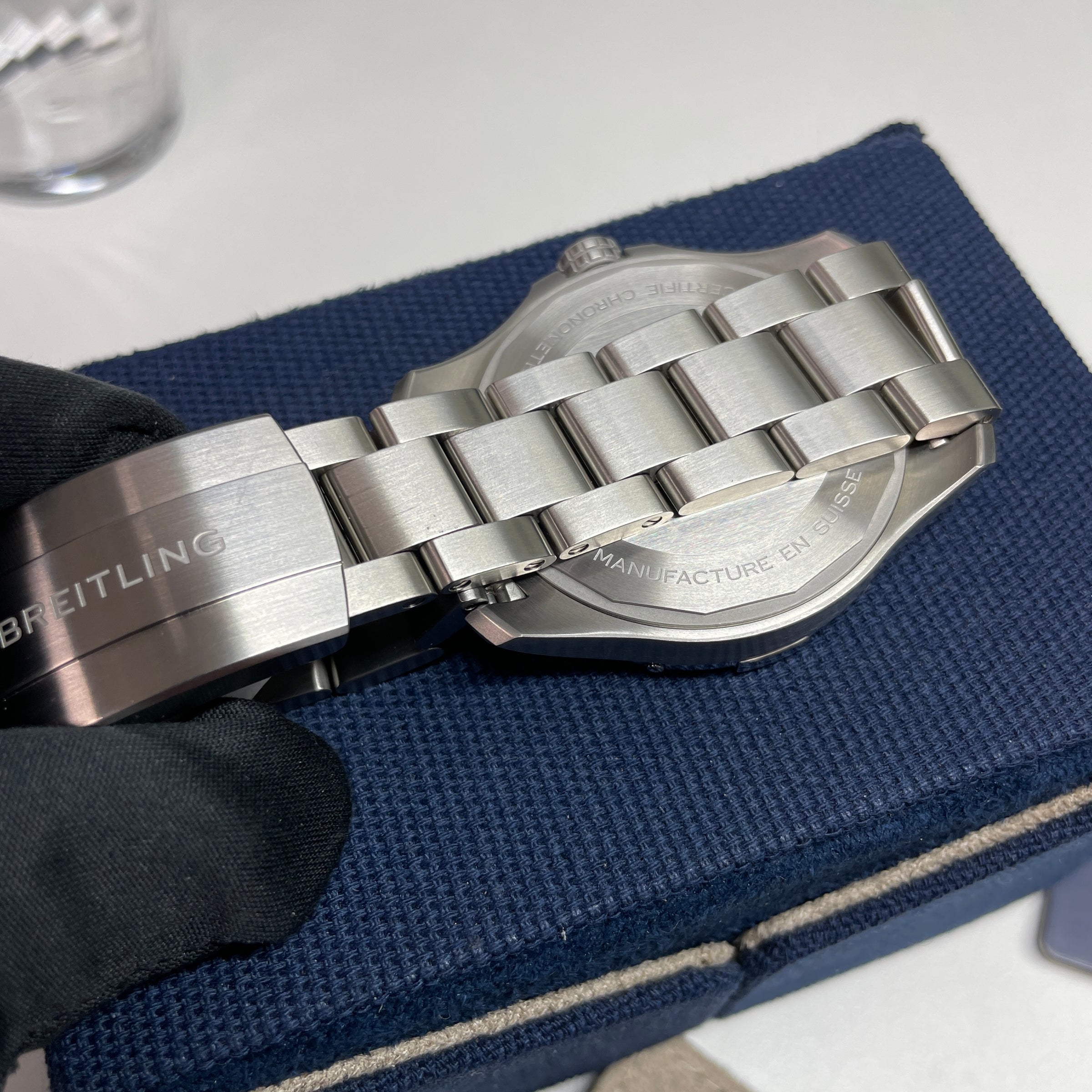 Pre-Owned Breitling Avenger GMT Blue 44mm A32320101C1A1