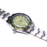 Pre-Owned Oris Divers Sixty-Five 65 Date Green Dial 40mm Watch