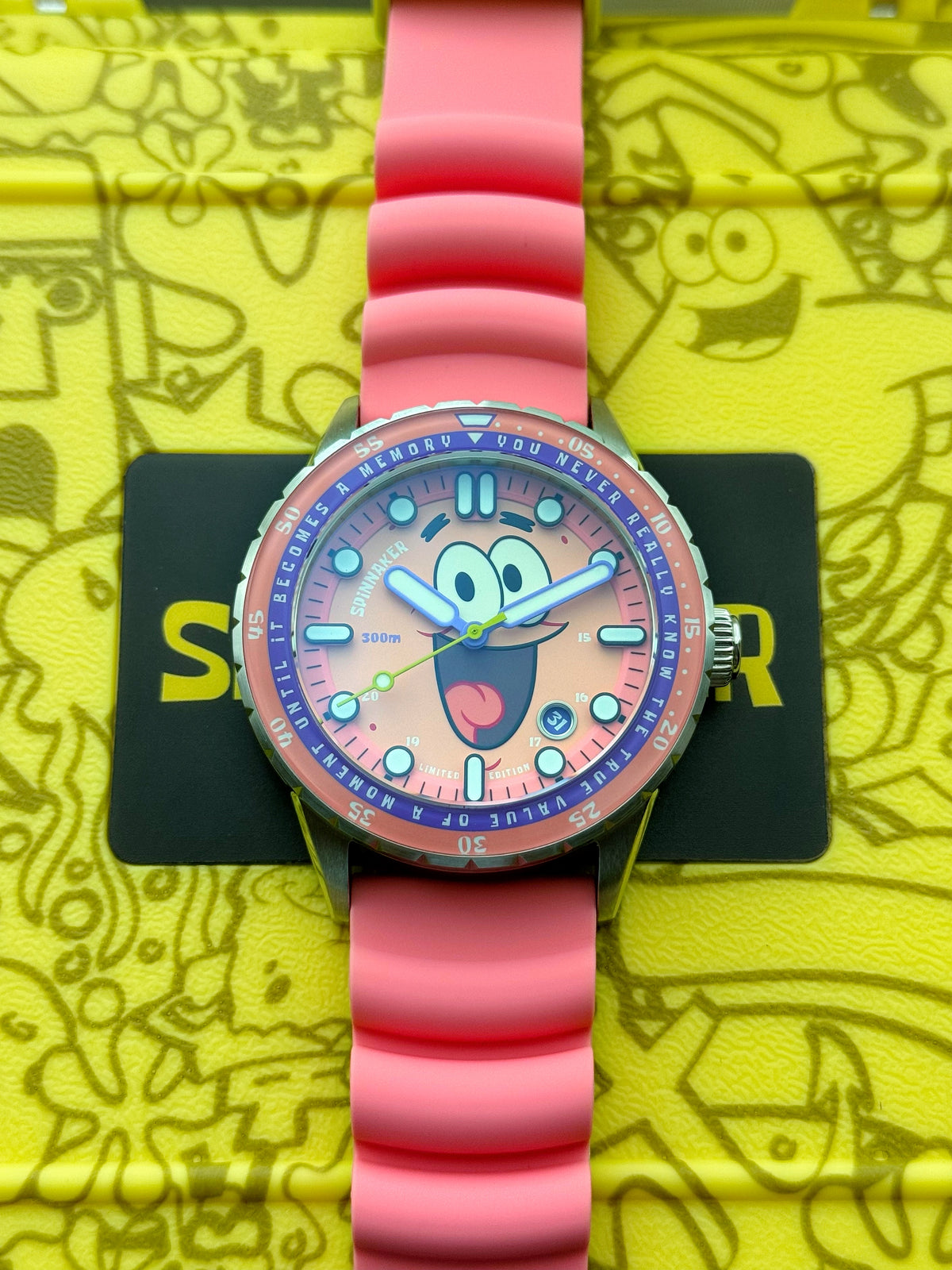 Pre-Owned Spinnaker Hass Automatic Spongebob Squarepants 25th LE in Patrick Pink Watch - NAGI