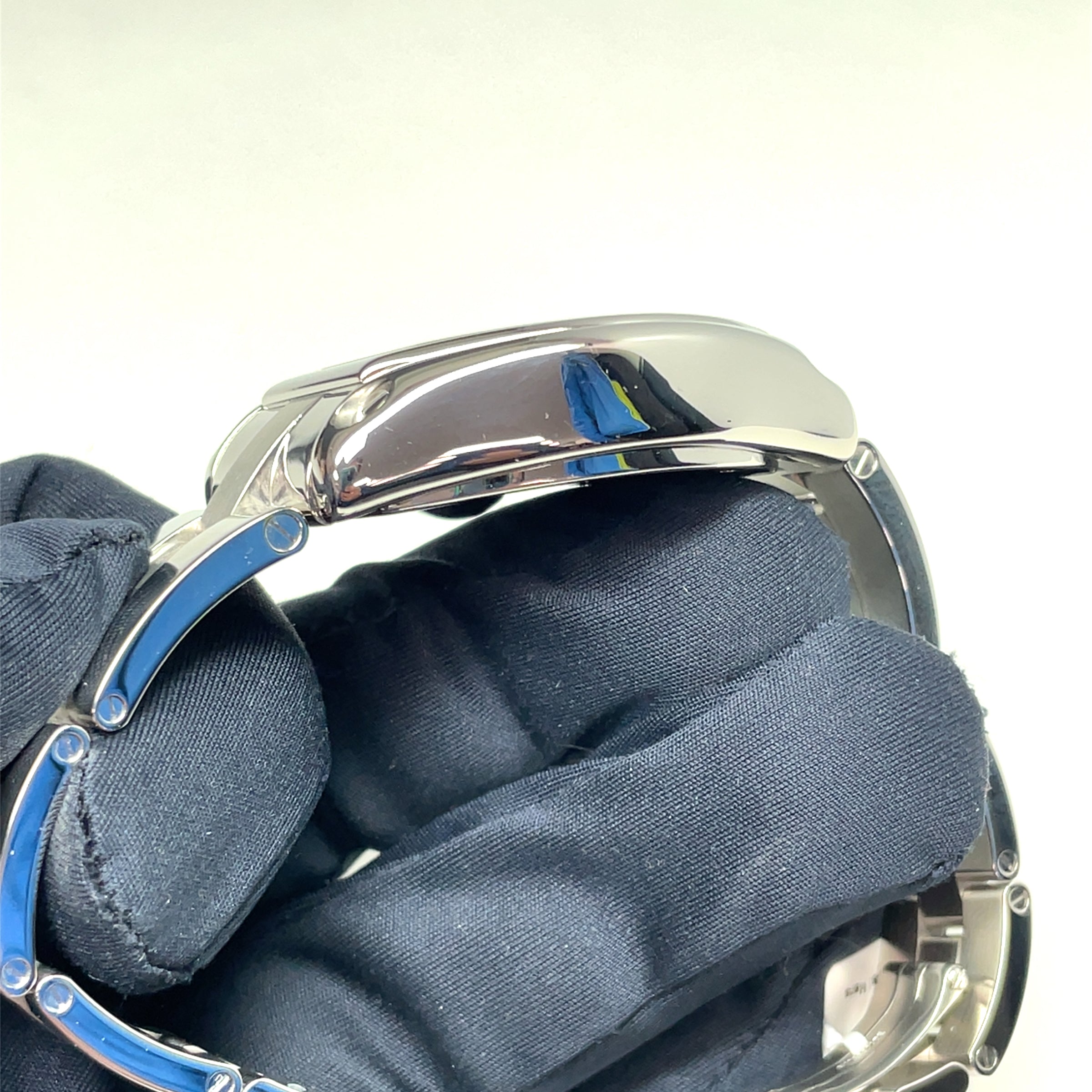 Pre-owned Cartier Roadster XL W62020X6 2618 Mens Black Dial Watch 42mm Box Papers