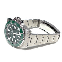 Pre-owned Rolex Submariner Green Dial Ceramic Bezel Hulk Oyster 40mm 116610LV