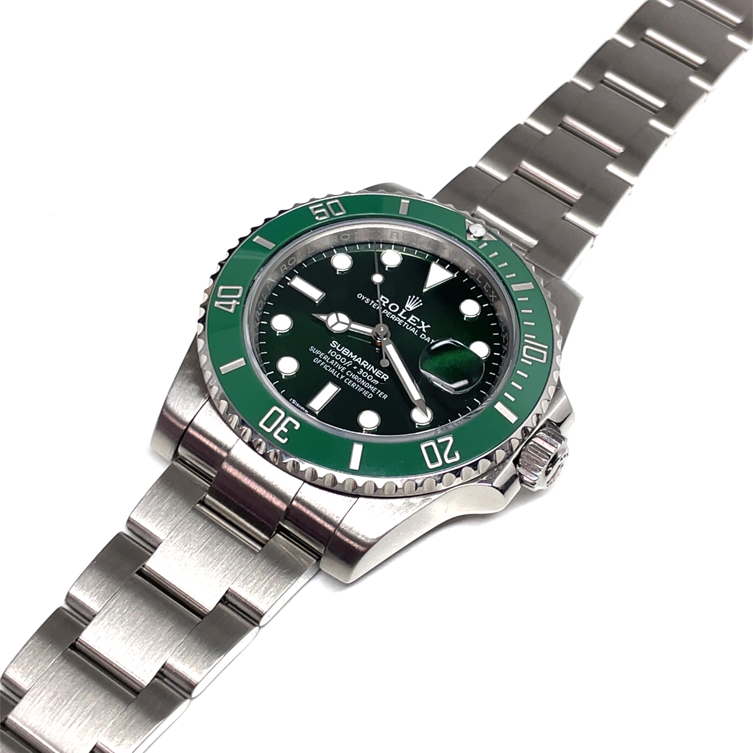 Pre-owned Rolex Submariner Green Dial Ceramic Bezel Hulk Oyster 40mm 116610LV