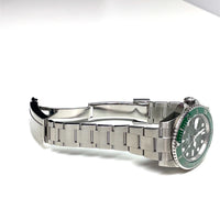 Pre-owned Rolex Submariner Green Dial Ceramic Bezel Hulk Oyster 40mm 116610LV