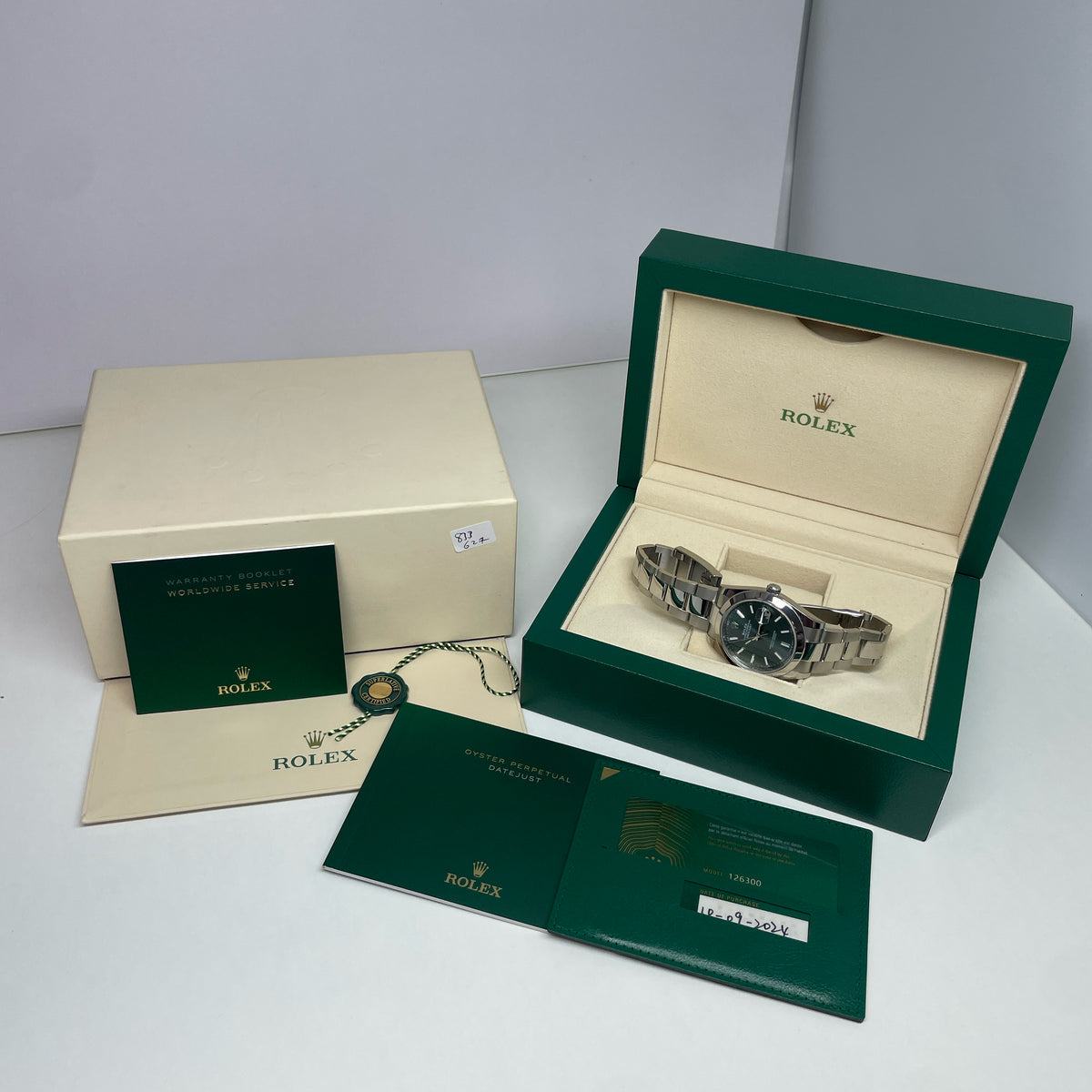 Pre-Owned Rolex Datejust 41mm Mint Green Dial Automatic Oyster Bracelet Watch 2024 126300