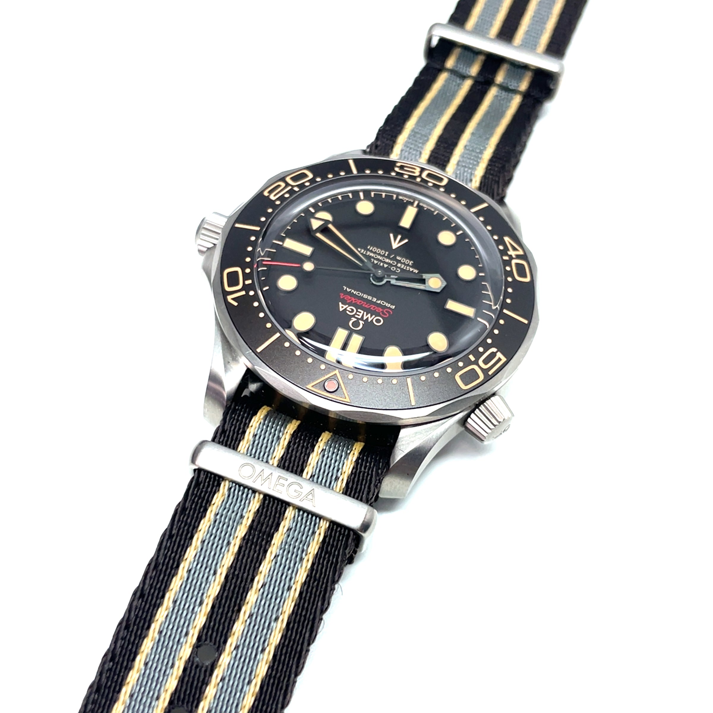 Pre-Owned Omega Seamaster Diver Bond 007 300m 42mm Titanium NATO strap - NAGI