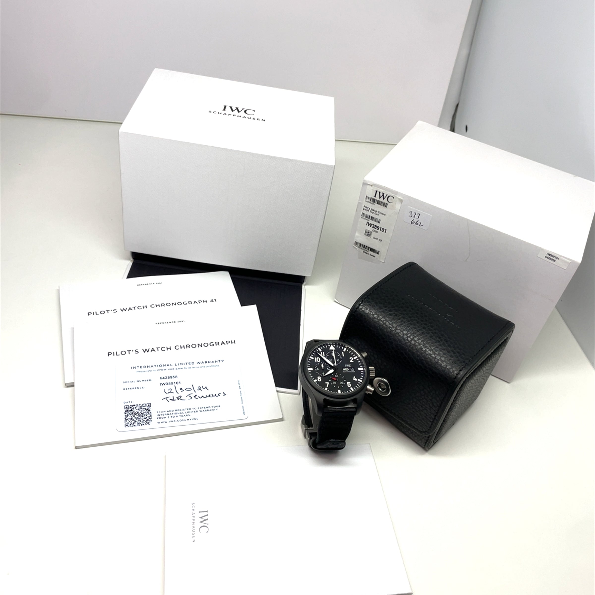 Pre-owned IWC Top Gun Black Pilot Ceramic 44.5mm Watch Chrono IW389101