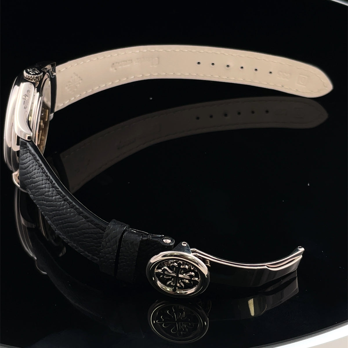 Pre-Owned Patek Philippe 39mm 18K White Gold Annual Calendar Cream Dial Watch 5146G-001