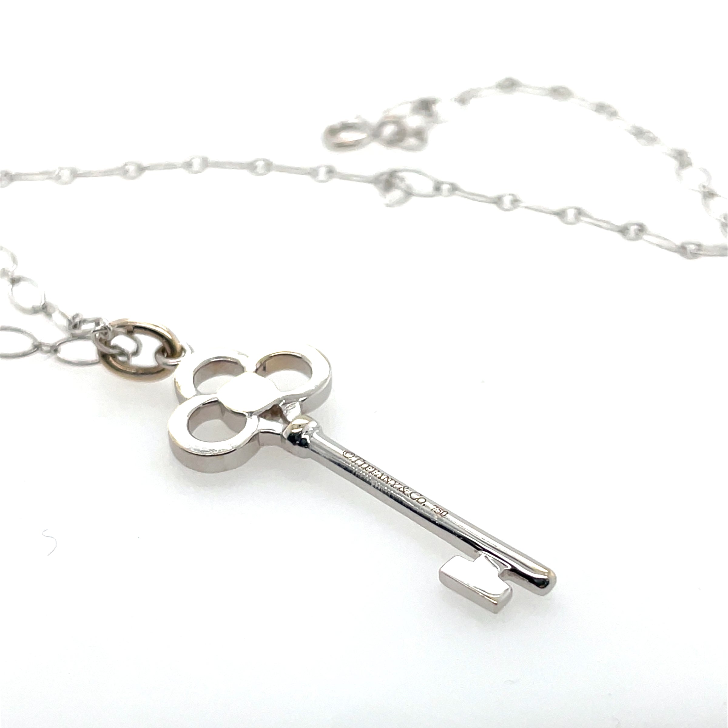 Pre-Owned Tiffany & Co. 18K White Gold Crown in Key Necklace