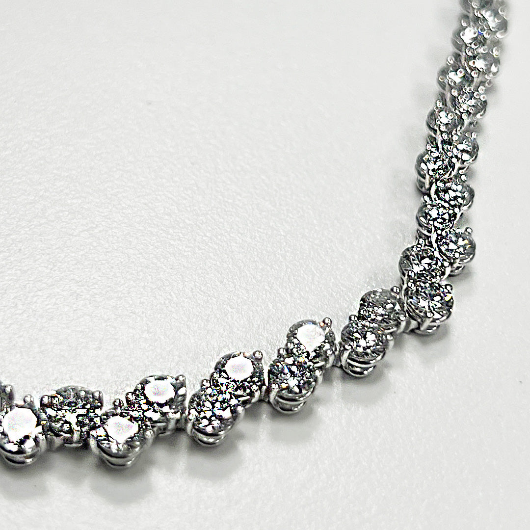 Pre-Owned Platinum Diamond Tennis Necklace 17.60 Carats