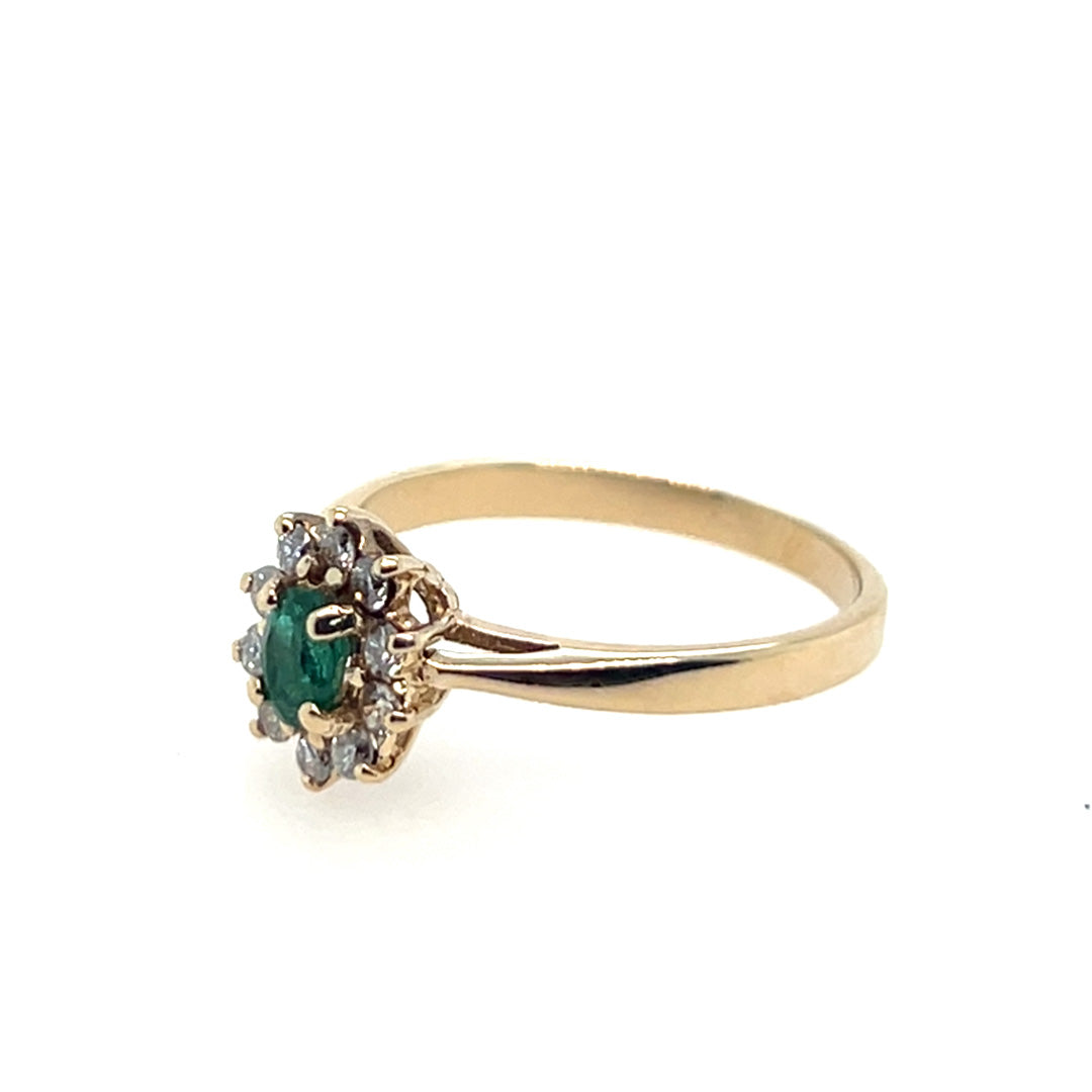 Pre-Owned 14K Yellow Gold Emerald Cluster Ring