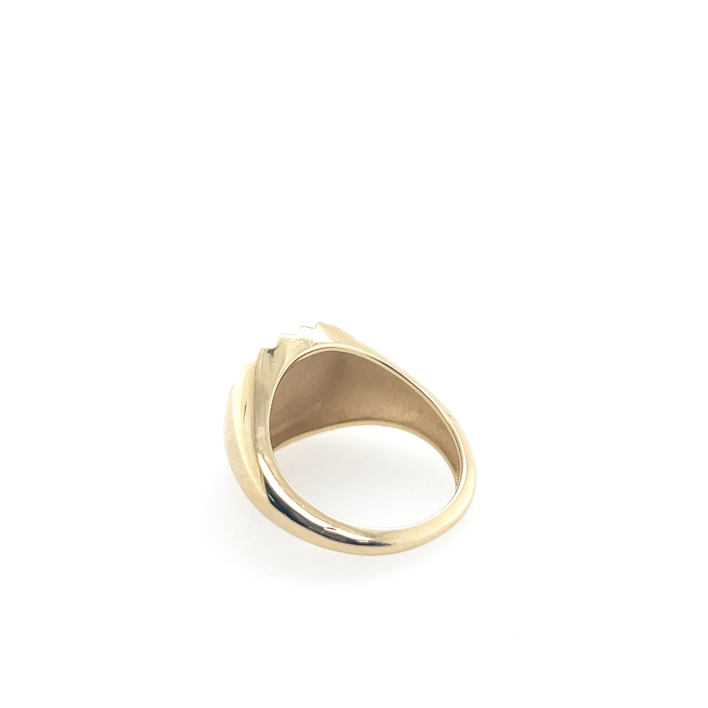 14k yellow gold signet ring with "E" initial