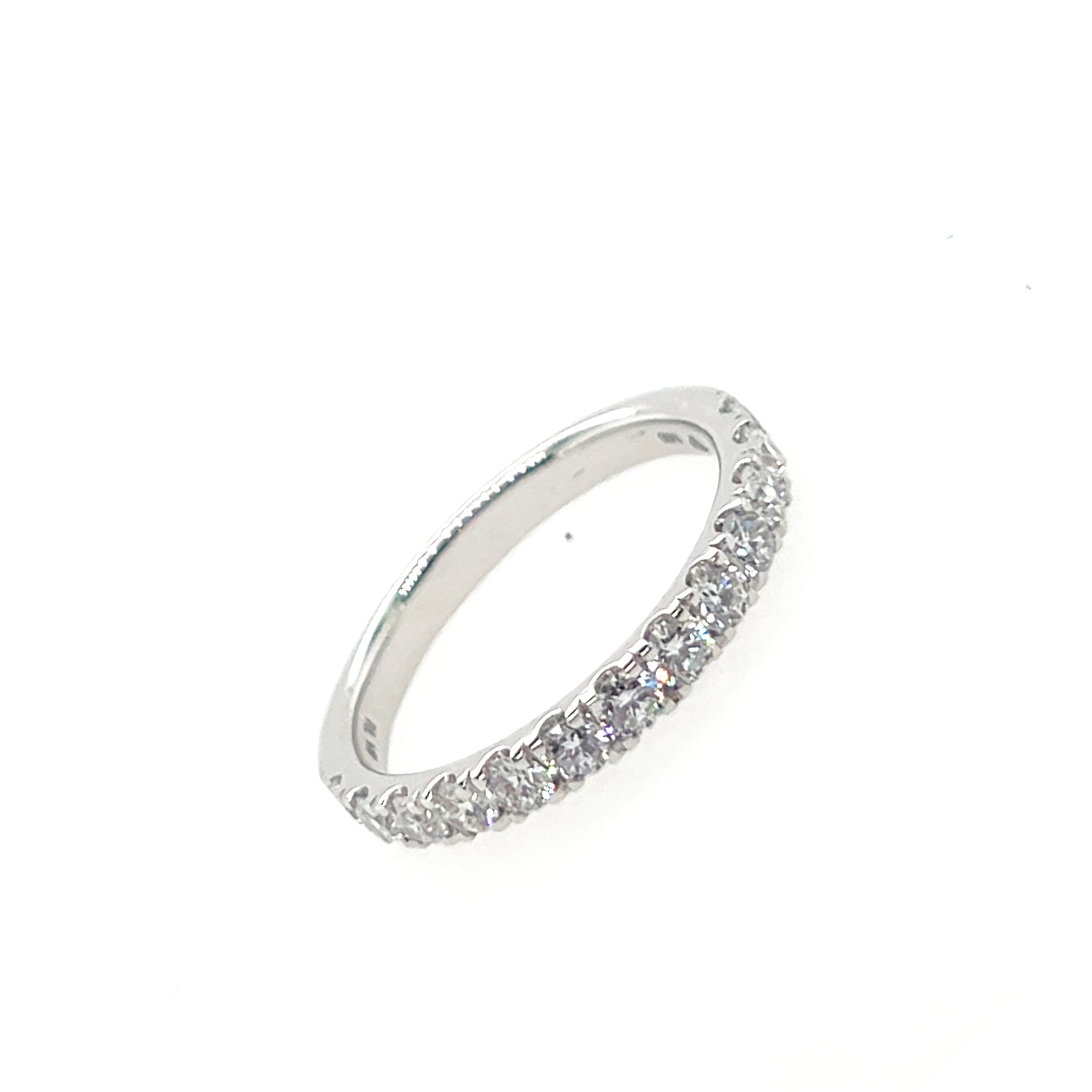 14K White Gold U-Style Round Lab-Grown Diamond Band