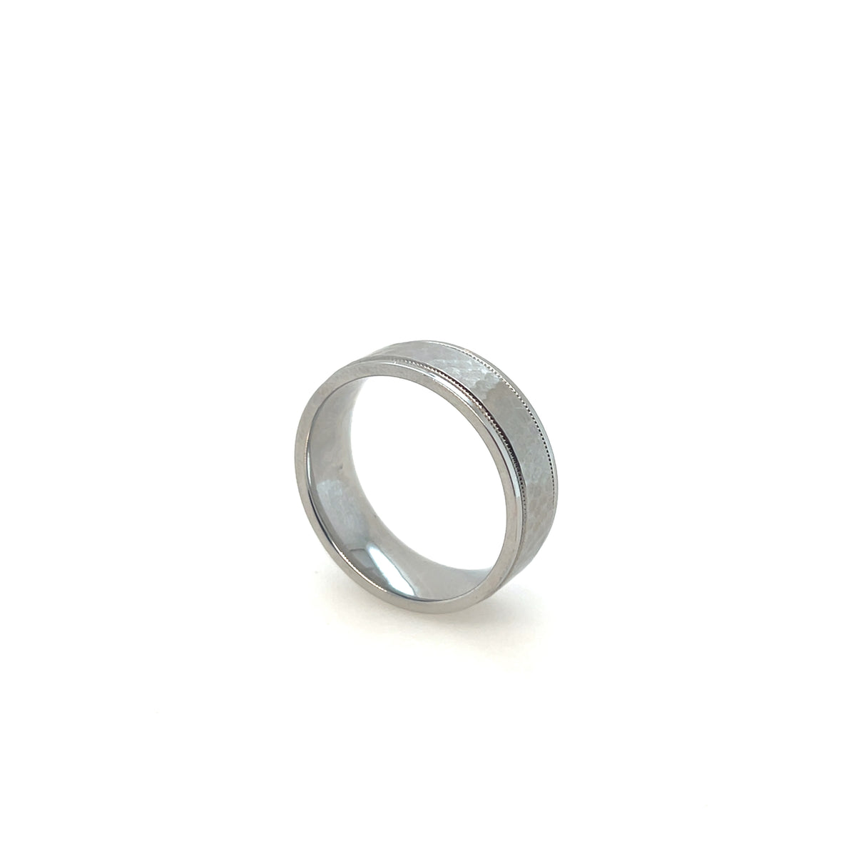 Cobalt Chrome Hammered Migrain Ring img2