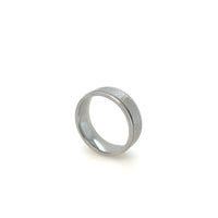 Cobalt Chrome Hammered Migrain Ring img2