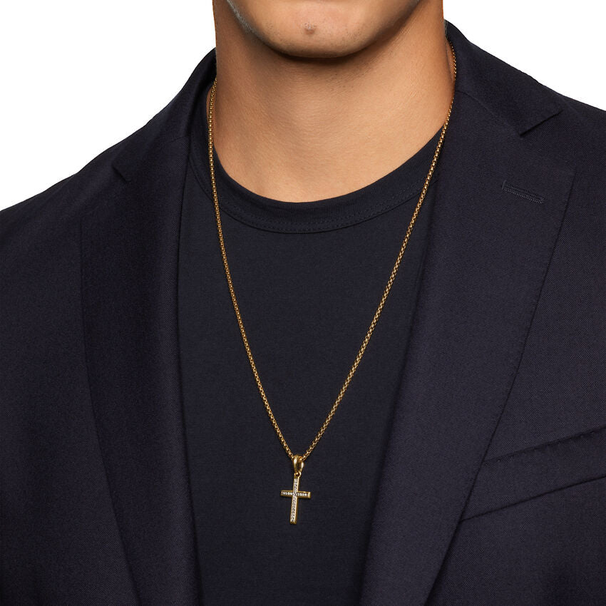 DY Gents Cross Pendant in 18K Yellow Gold with Diamonds, 24mm Image 4