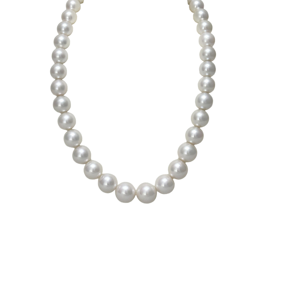 18K Yellow Gold White Freshwater Graduated Pearl Strand Necklace - NAGI