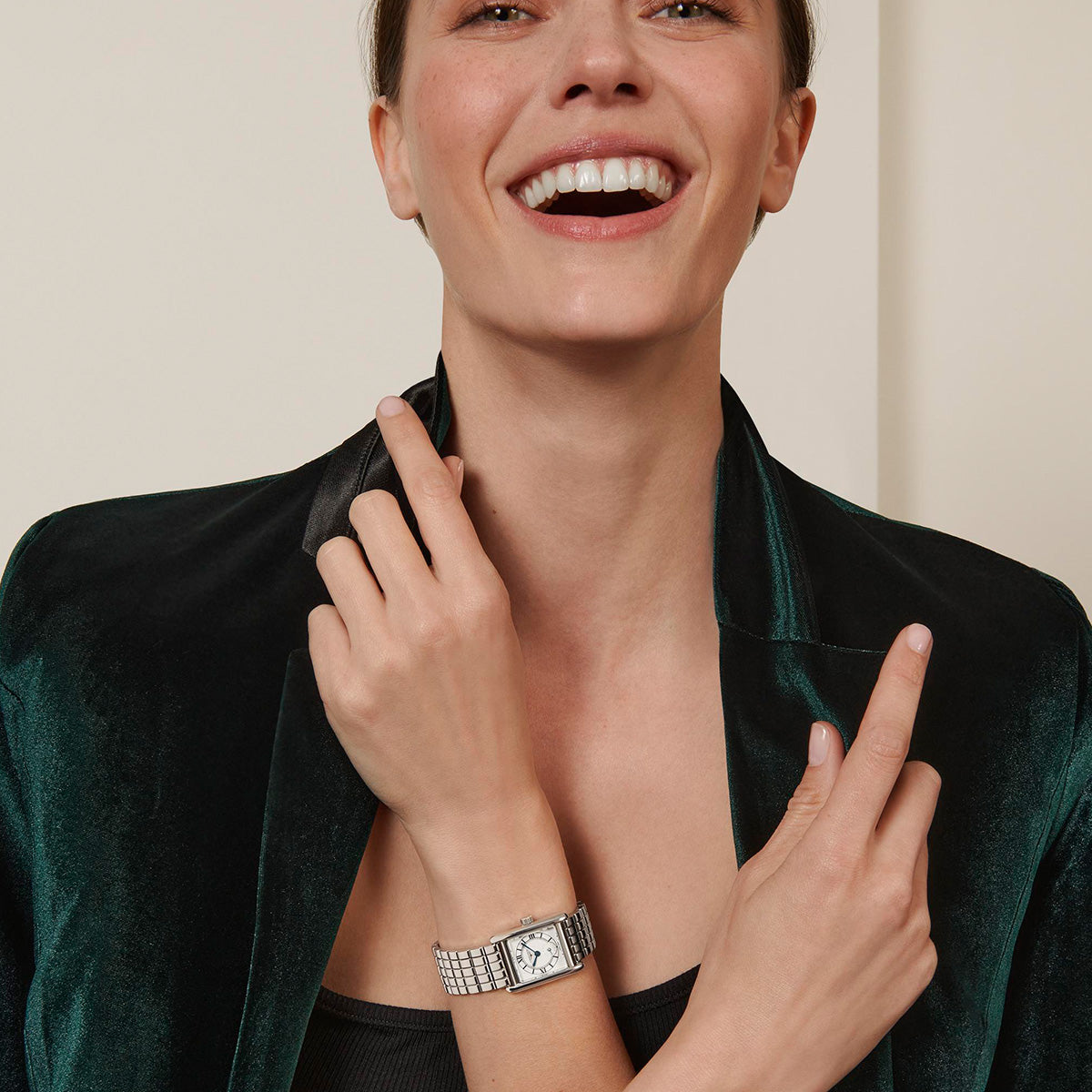 Longines Mini DolceVita Quartz Watch Cosmo Silver Dial Stainless Steel Bracelet L52004756 - NAGI