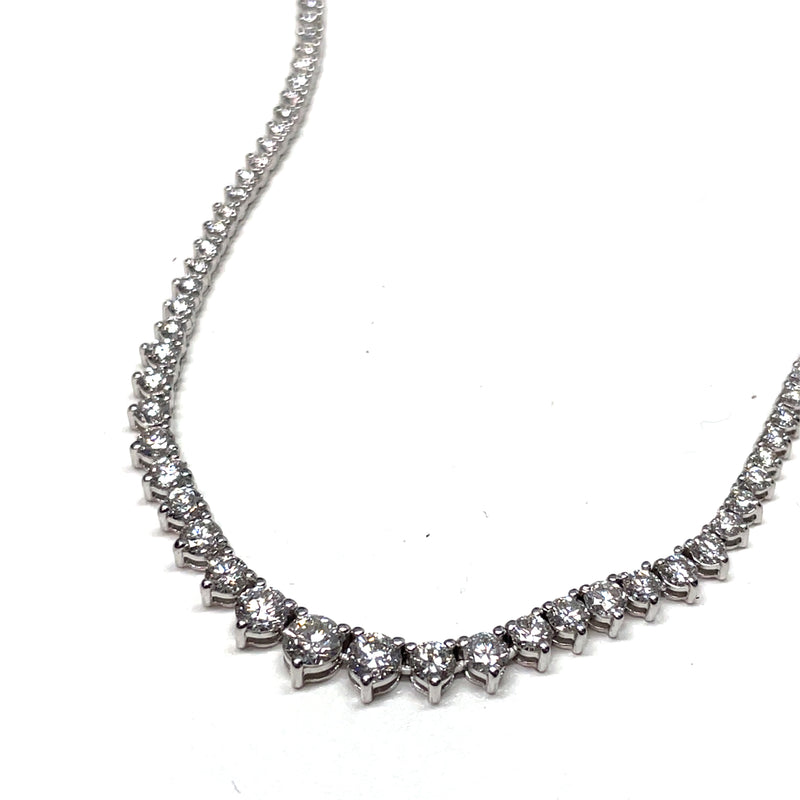 14K White Gold Graduating Diamond Tennis Necklace