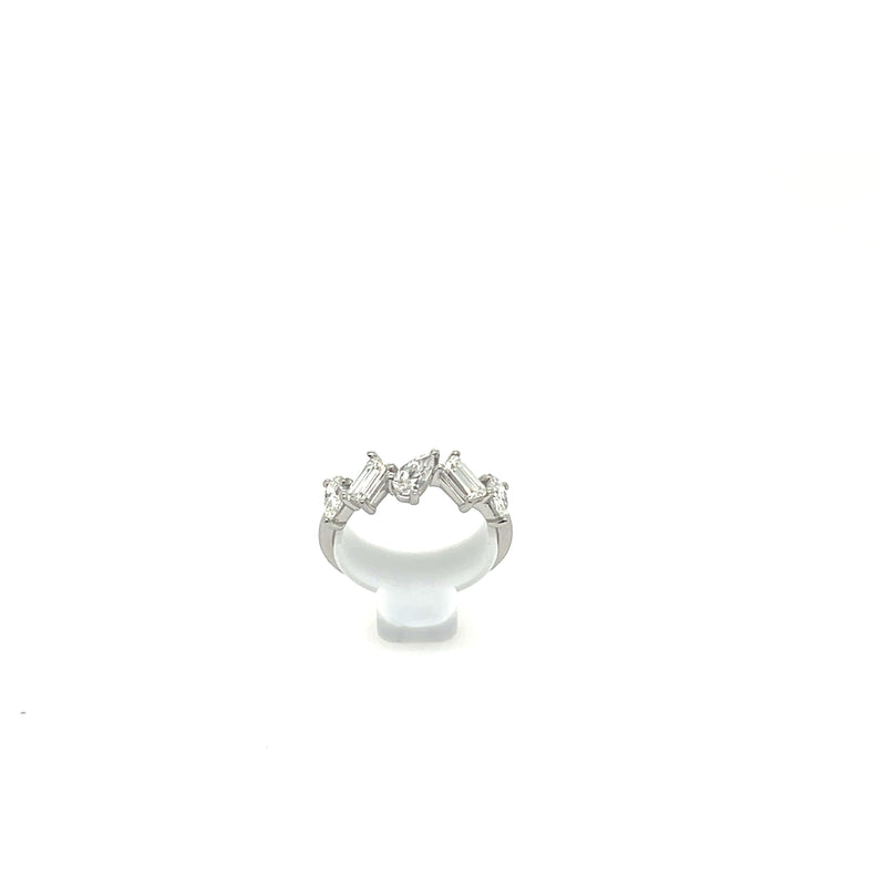 Platinum ring with Pear and Emerald Cut Diamonds img1
