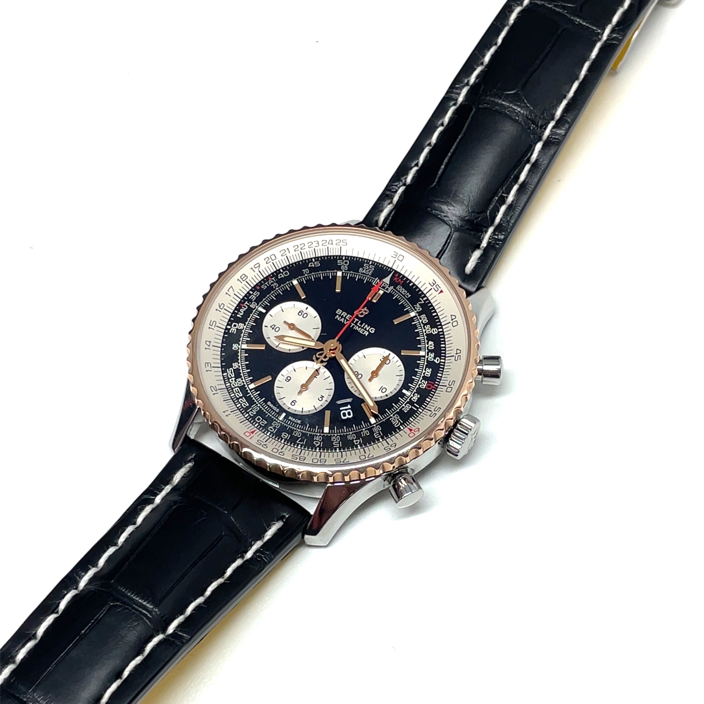 Pre-Owned Breitling Navitimer 46mm Black Chronograph img3