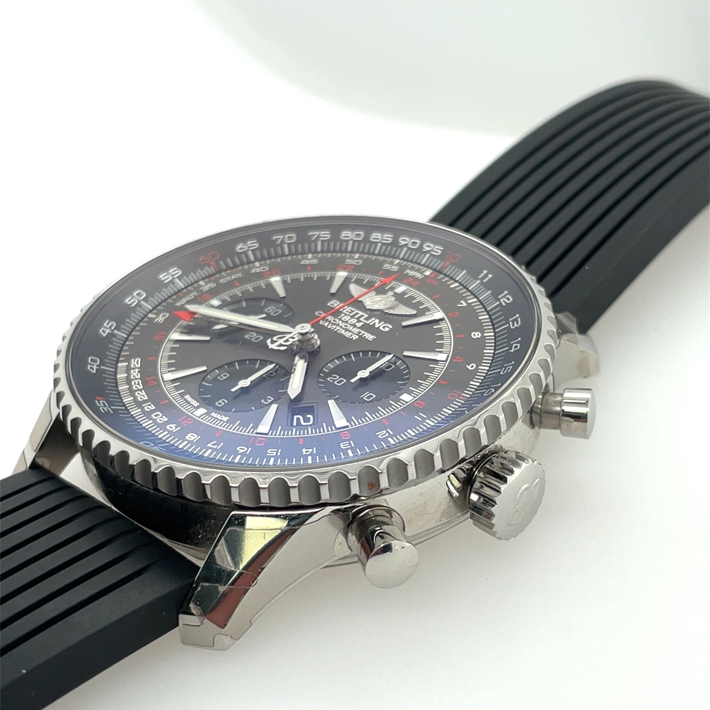 Pre-owned Breitling Navitimer GMT Automatic Chronograph img2