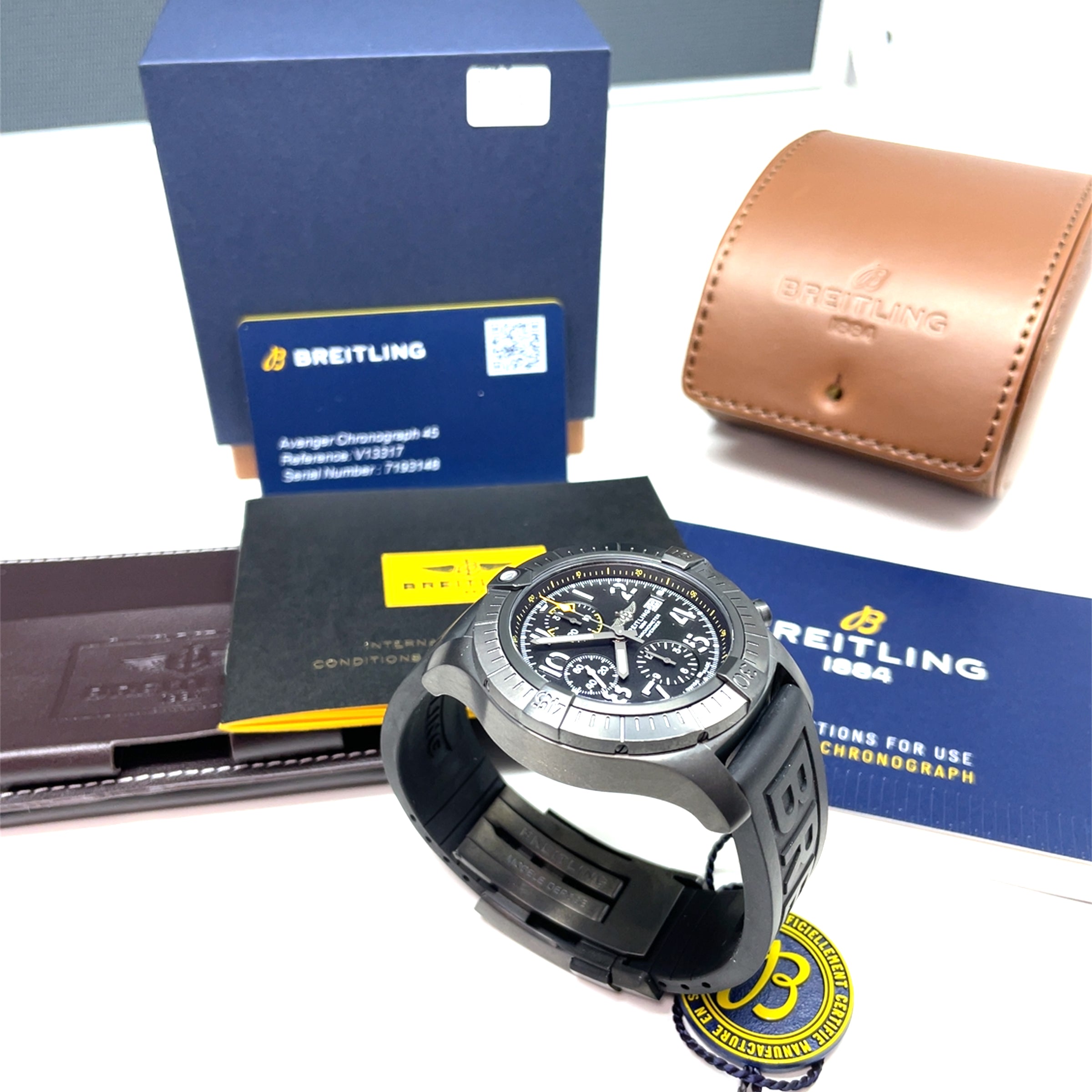 Pre Owned Breitling Avenger Chronograph 45 Night Mission Watch img6