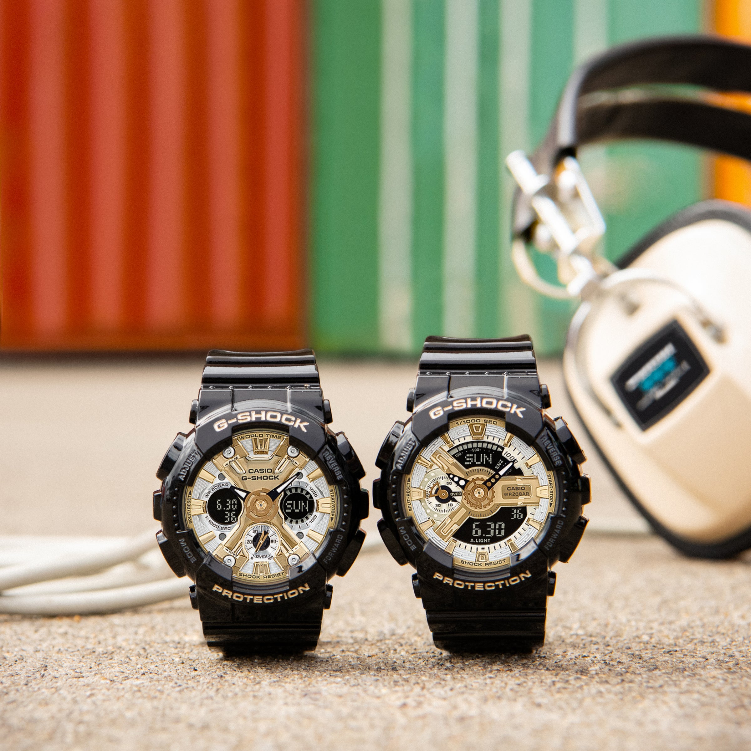 Casio G-Shock Men's Analog Digital Sports Military Wristwatch GA110GB-1ACR - 55 mm - Gold-Tone Dial - Black Resin Strap