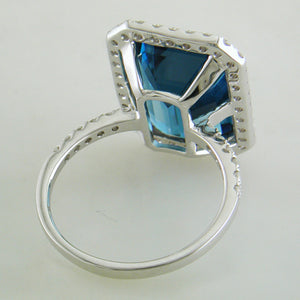 Doves London Blue Rectangle Topaz Diamond Halo 18K White Gold Ring – NAGI