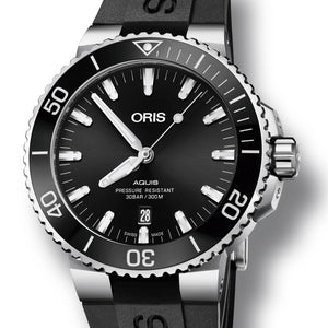 Oris Aquis Date Black Dial Rubber Strap 43.5mm Watch