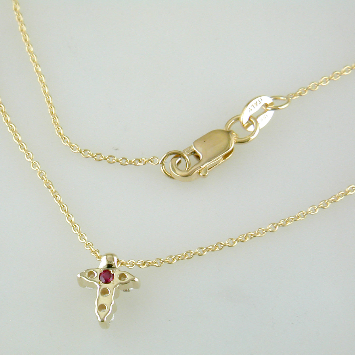 18K YELLOW GOLD TINY TREASURES HEART NECKLACE