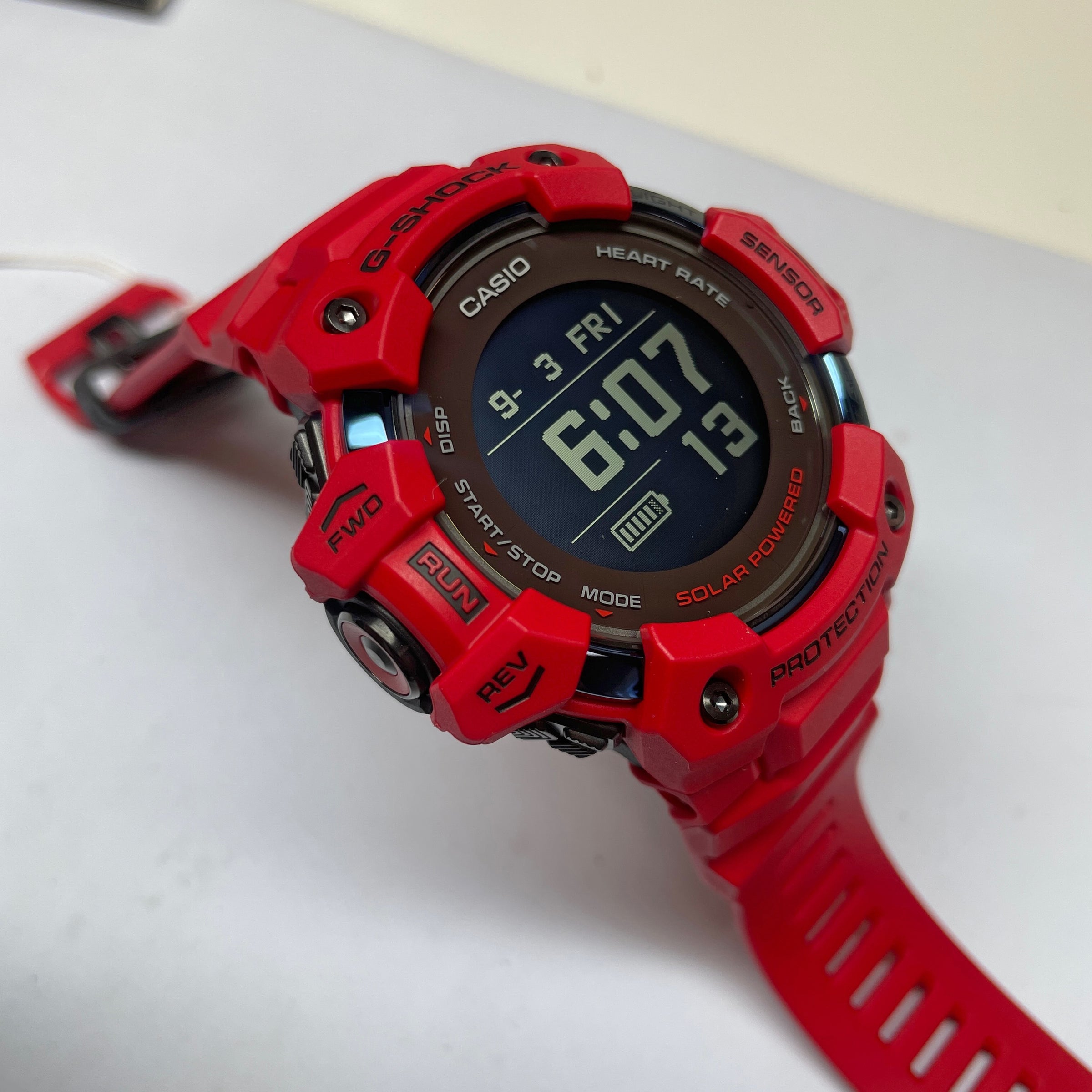 G shock clearance step tracker solar