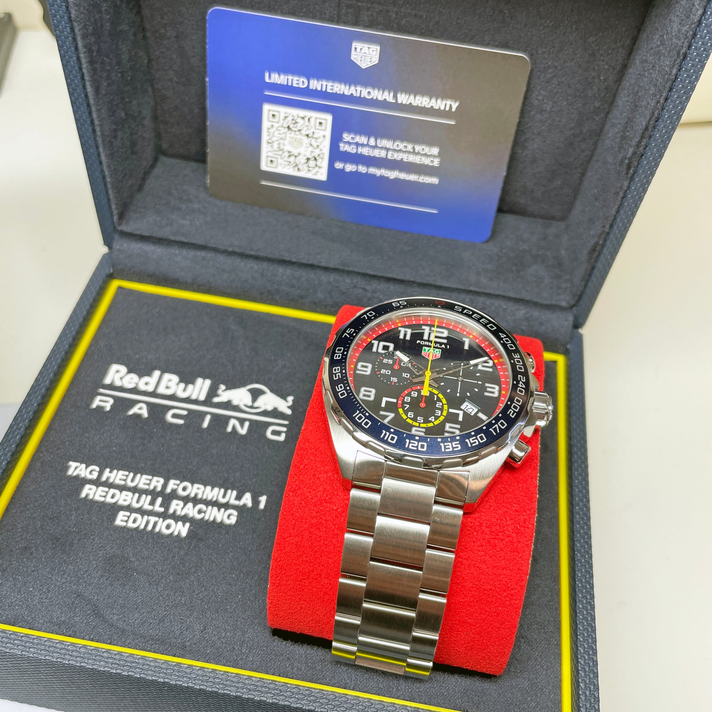 Tag Heuer Formula 1 X Red Bull Racing Special Edition Chronograph Quartz  Blue Dial Men's Watch CAZ101AL.BA0842 7612533165359 - Watches, Formula 1  Red Bull Racing Special Edition - Jomashop