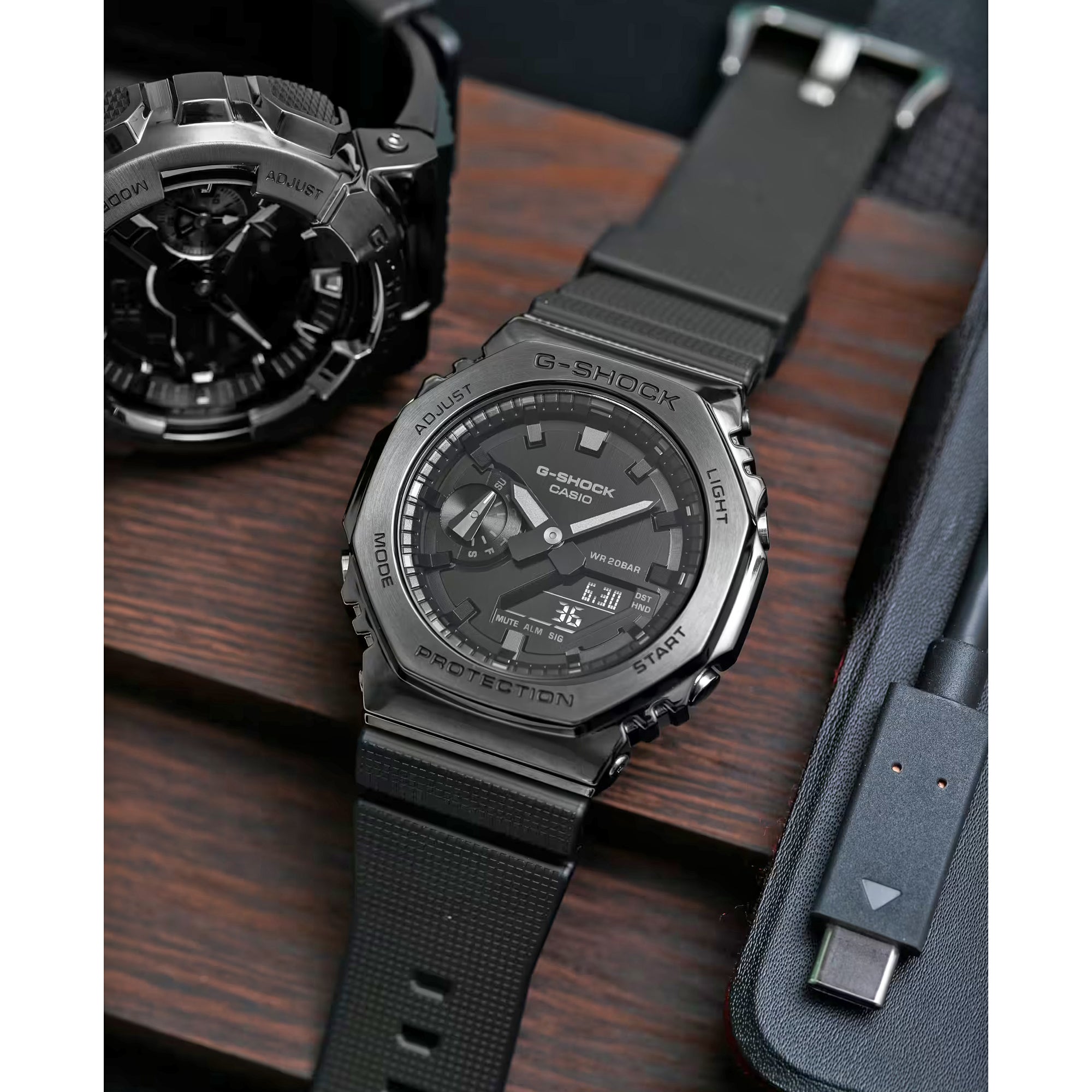Casio NAGI CasiOak G-Shock GM2100BB-1A GM2100 – Black-on-Black Watch Series