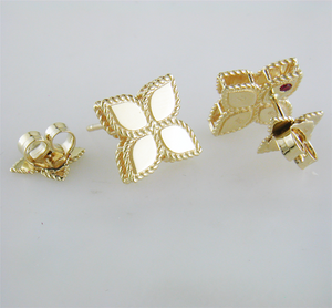 Roberto Coin Princess Flower Plain Stud Earrings 18K Yellow Gold